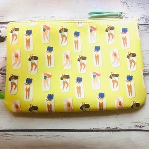 2/10$ Brand new IPSY makeup bag